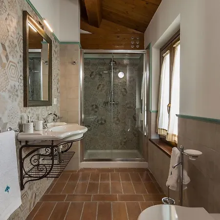 Flavia Villa